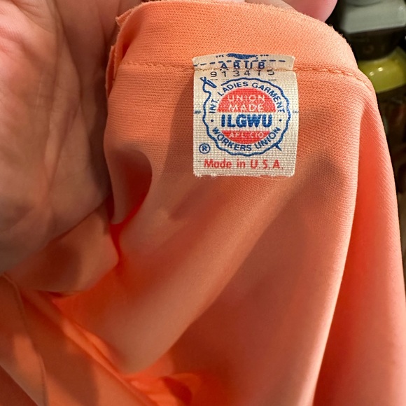 Flowy Vintage 70’s Coral Maxi Dress International Ladies Garment Workers Union - Picture 12 of 15